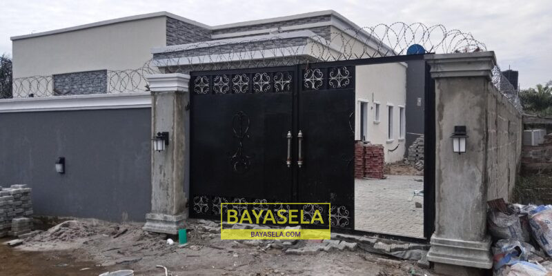 Iron gate for sale