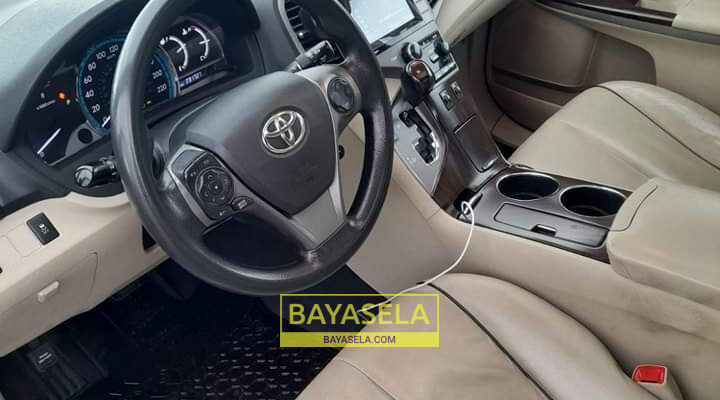 2015 Toyota Venza XLE Full Option. (Foreign Used