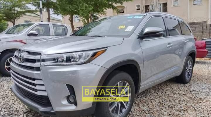 Foreign used Toyota Highlander 2017