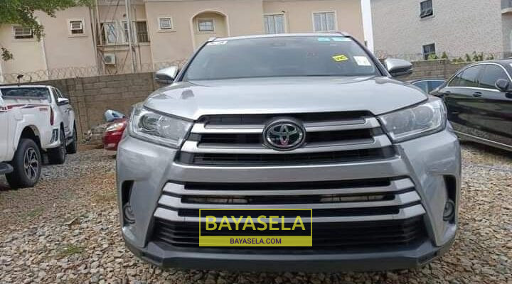 Foreign used Toyota Highlander 2017