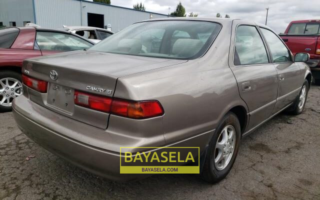 CLEAN TOYOTA CAMRY FOR SALE CONTACT ON 08068934551