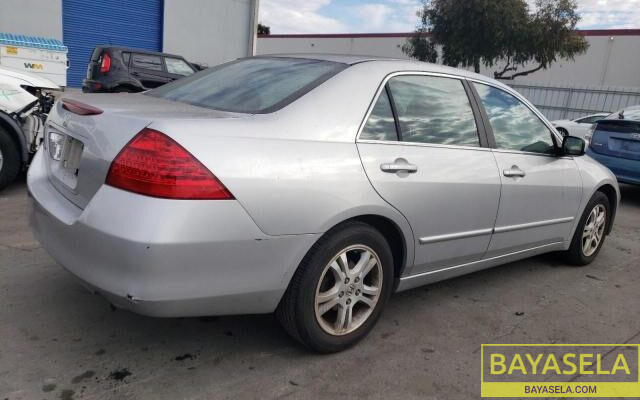 FOR SALE CLEAN HONDA ACCORD CONTACT 08068934551