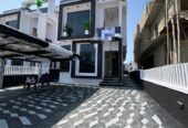 5 bedroom duplex for sale