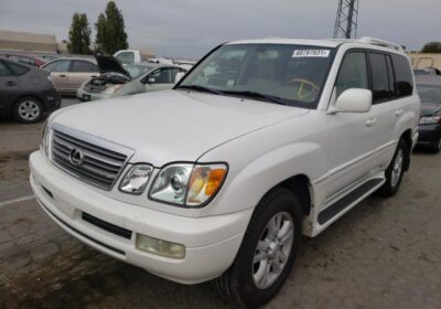 2005-Lexus-LX-470-3g2