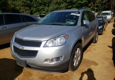 2009-CHEVROLET-TRAVERSE-LT-F2