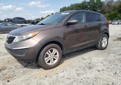 2011-KIA-SPORTAGE-1g2